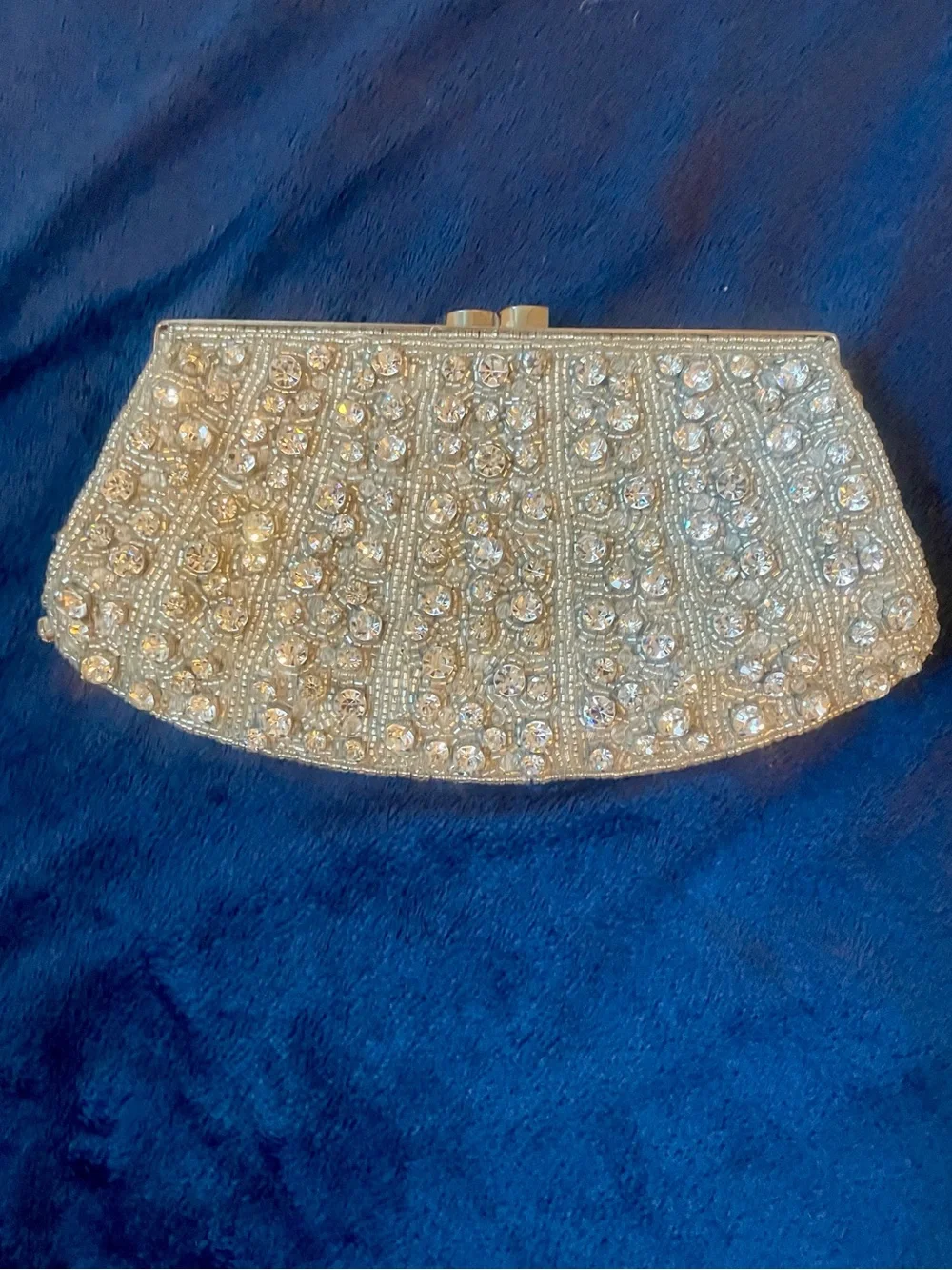 Gorgeous evening bag embellished with large rhinestones and silver clasp